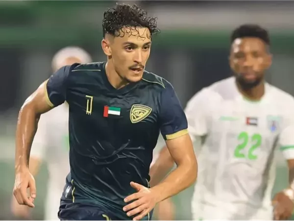 خلافات بين الإسكاوتنج والجهاز الفني للأهلي بشأن ملف المحترفين الأجانب