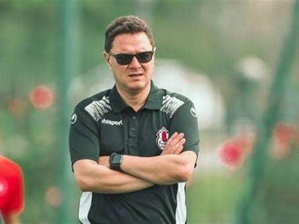 عاجل.. الزمالك يرد على أنباء ترشيح المدرب المغربي لخلافة الجهاز الحالي