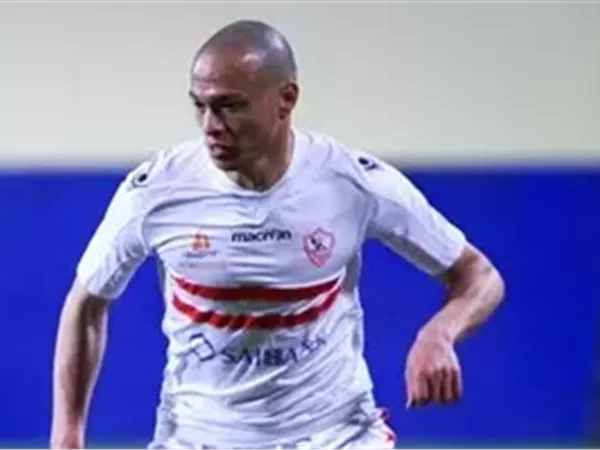 حمادة طلبة ينتقد أحمد فتوح بعد مشادته مع جماهير الزمالك 