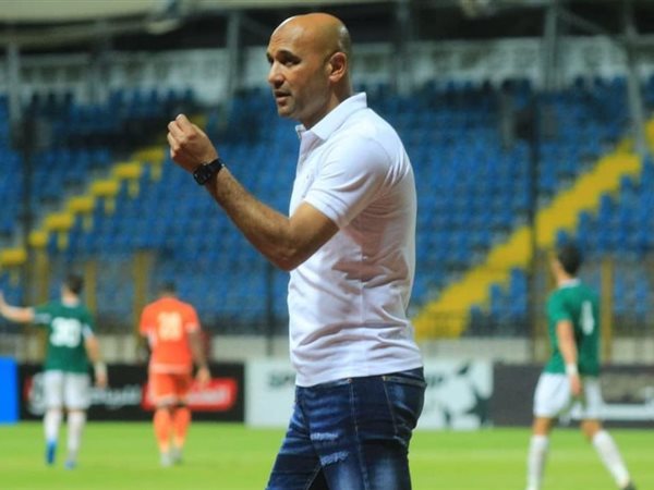 محمد عطيه يرحل عن تدريب فاركو بدوري المحترفين