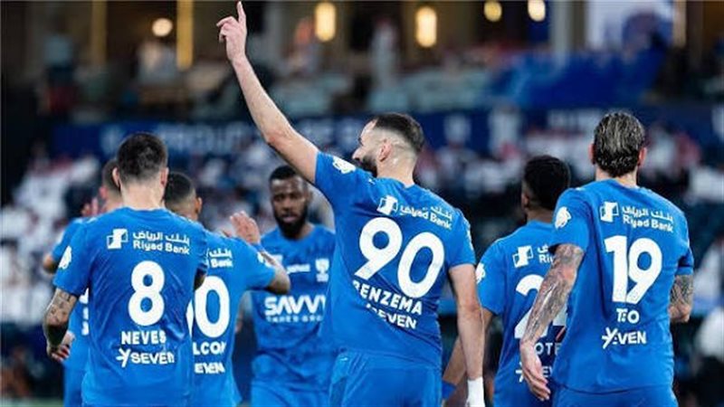 مباراة الهلال والقادسية 