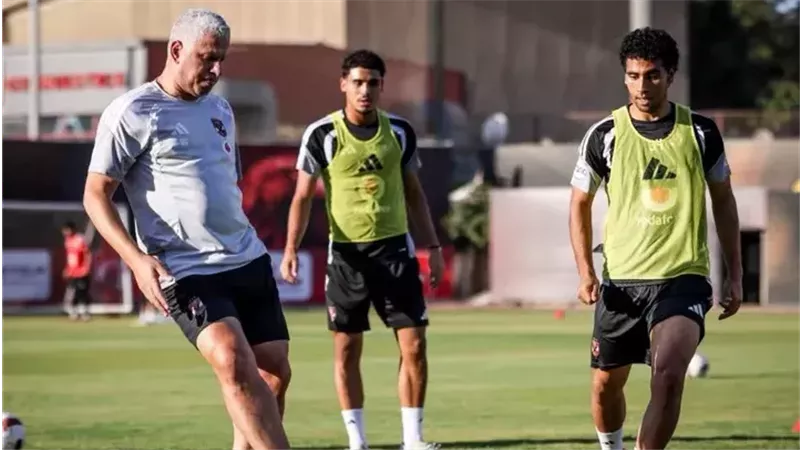 وائل جمعة مع لاعبي
