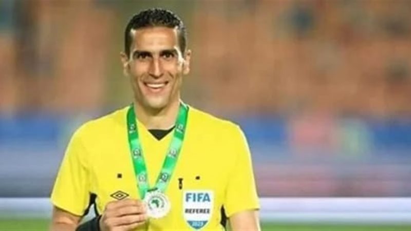 الملعب