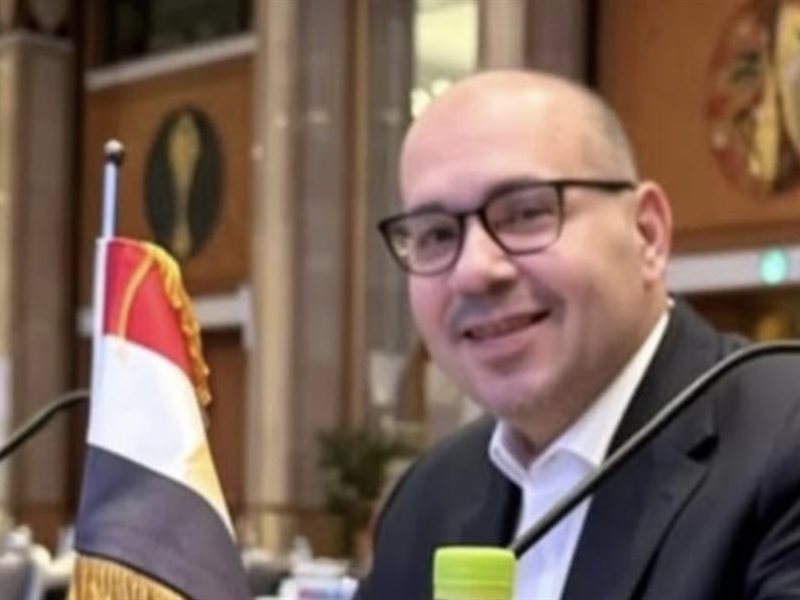 ياسر إدريس 
