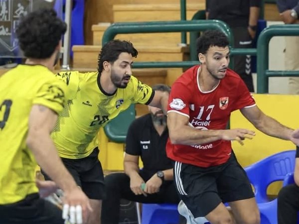 الأهلي يهزم المقاولون العرب في دوري المحترفين لكرة اليد